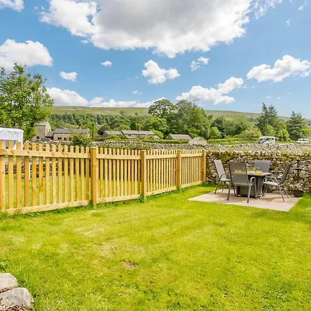 2 Bed In 87370 * Kettlewell