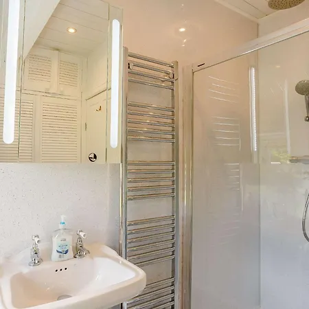 2 Bed In 87370 펜션